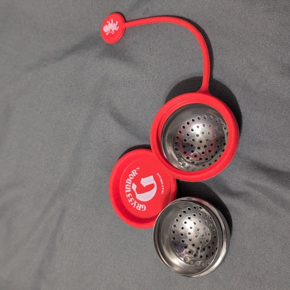 Red Gryffindor Tea Infuser Set - Picture 4 of 4